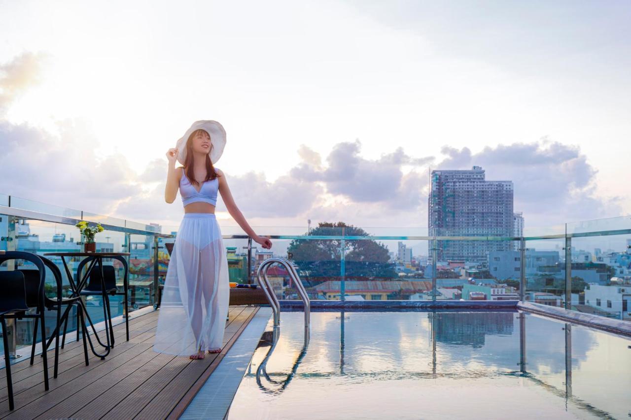 Lyn'S Hotel & Apartment Da Nang Eksteriør bilde